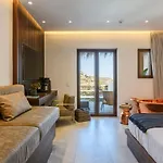 Charisma Hotel&wellness Club 4*