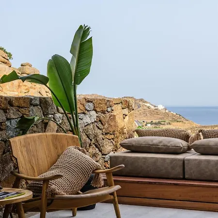 Charisma And Wellness Club