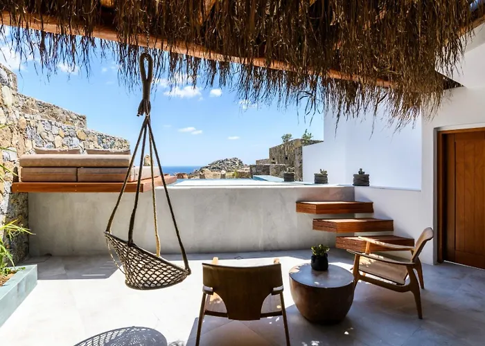 Charisma And Wellness Club 4*