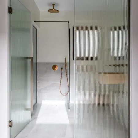 Charisma And Wellness Club