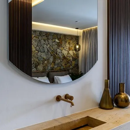 Charisma And Wellness Club