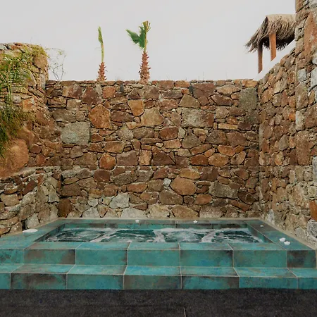 Hotel Charisma And Wellness Club
