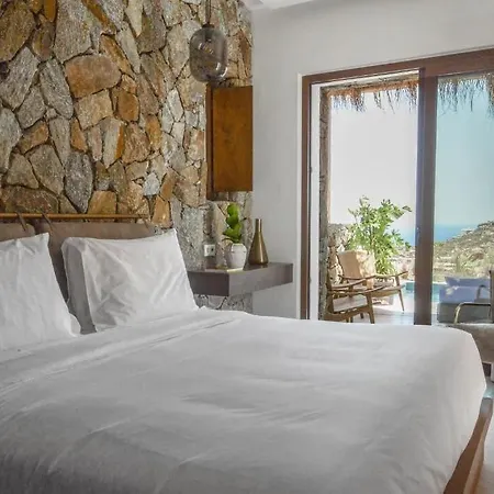 Hotel Charisma And Wellness Club 4*