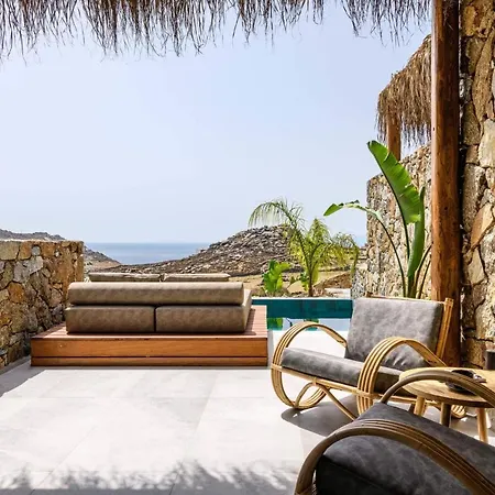 Otel Charisma And Wellness Club 4*