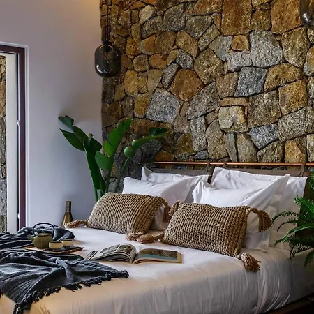 Otel Charisma And Wellness Club