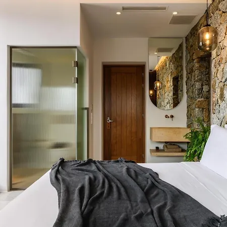 Otel Charisma And Wellness Club 4*