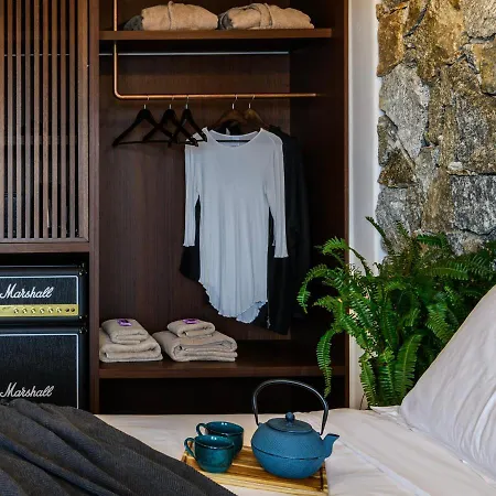 Otel Charisma And Wellness Club