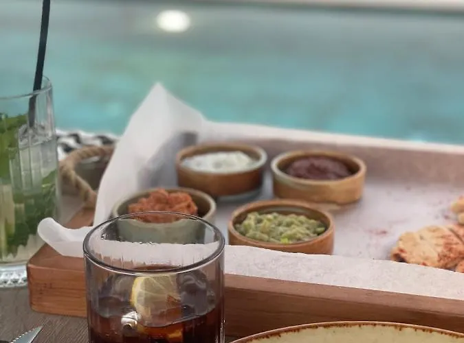 Charisma And Wellness Club Hotel Plintri